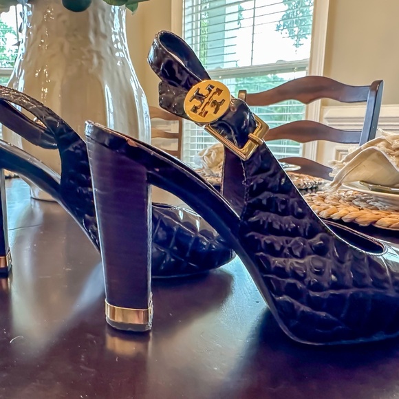 Tory Burch Brown Embossed Leather Peep Toe Slingback Heel - sz 7 - Lightly Worn - Picture 6 of 7